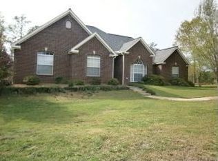 23 J C Stone Rd, Hattiesburg, MS 39401