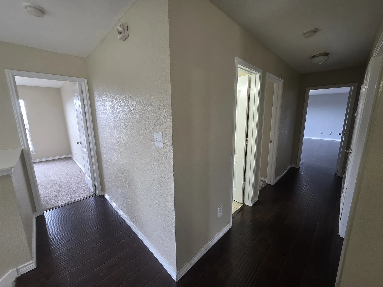 4 bed, 2691 sqft, $2,800 — Photo 4