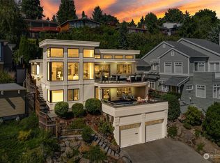 7357 57th Ave NE, Seattle, WA