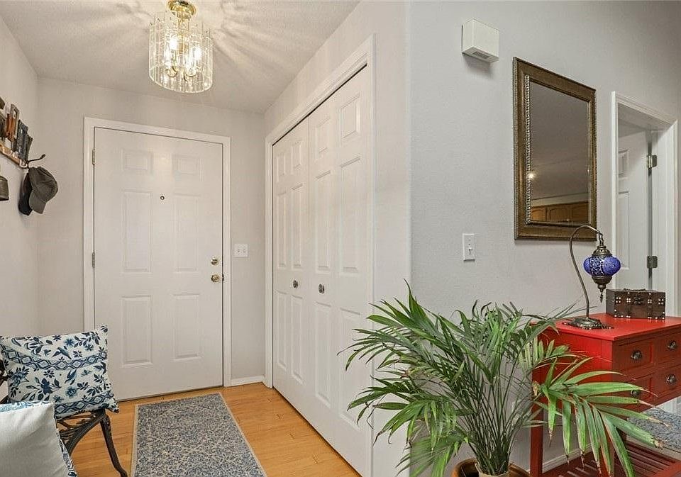 1st image of 5113 NE 76th Ave