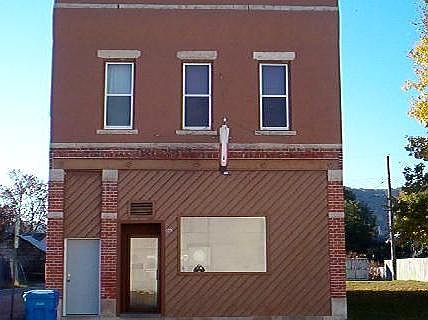 1st image of 977 W 5th St #A