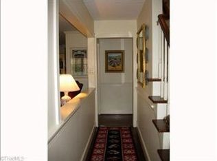 751 Roslyn Rd, Winston Salem, NC 27104