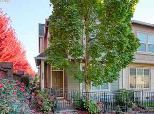 17008 SW Rockridge Ct, Beaverton, OR 97003