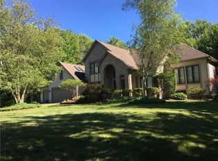 103 Crimson Woods Ct, Rochester, NY 14626