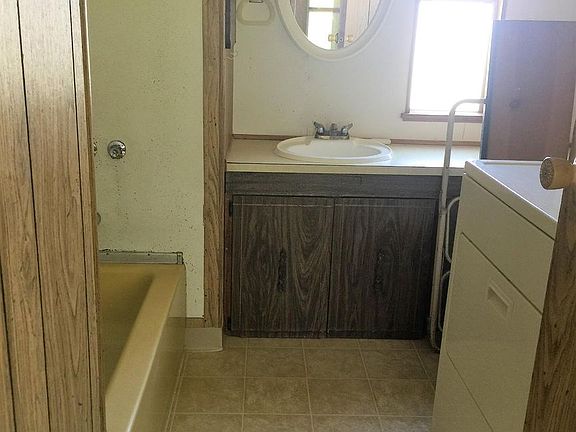 4th image of 4194 George Ave Spc 18