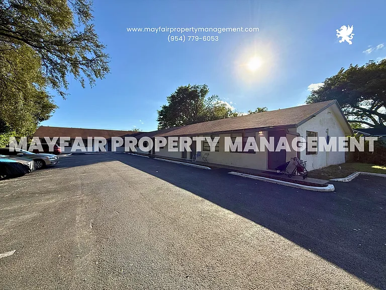 2316 Monroe St #3 — Photo 11