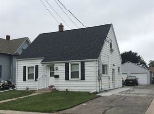 804 6th St, Menasha, WI 54952