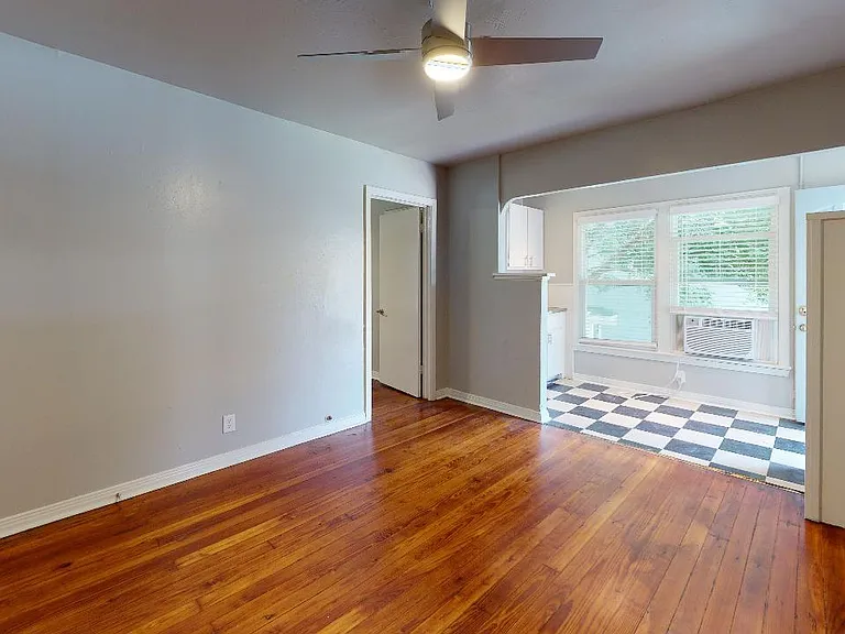 4515 Junius St — Photo 39