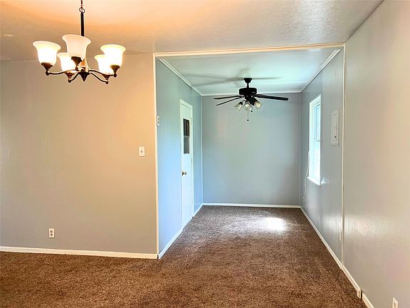 5th image of 1407 Ruidosa Dr