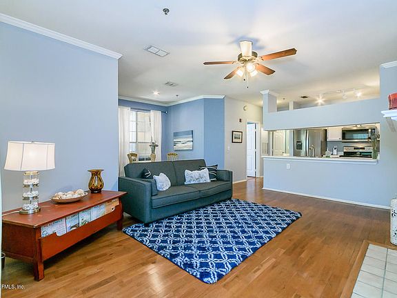 4th image of 180 Vera Cruz Dr #224