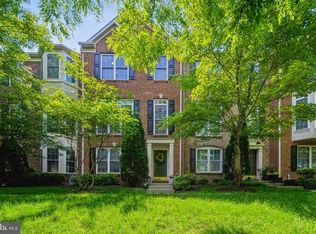 315 Helmsman Aly, Annapolis, MD 21401