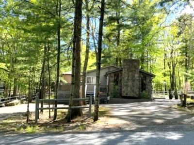103 Quail Ct, Dingmans Ferry, PA, 18328