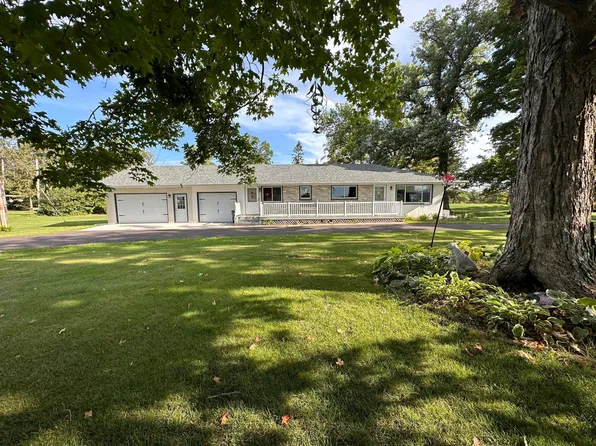 19785 Saint Croix Rd SE, Pine City, MN 55063