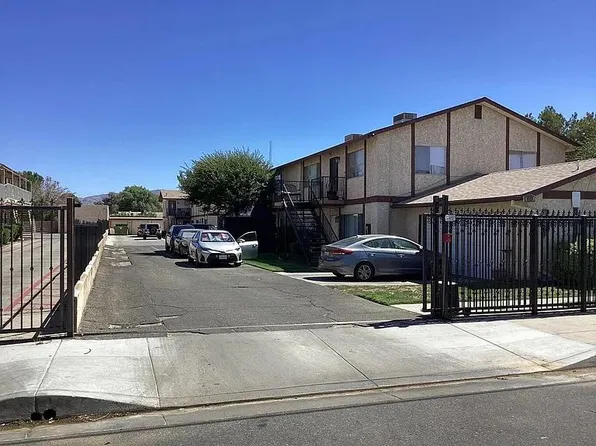 4128 West St, Lancaster, CA