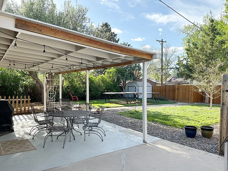 2526 E Caramillo St — Photo 7