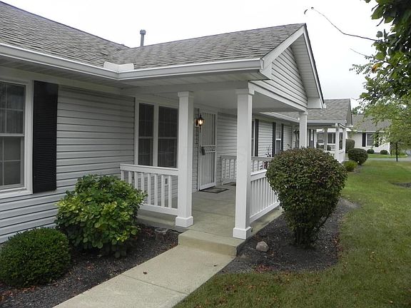 3rd image of 8613 Victoria Meadow Ln