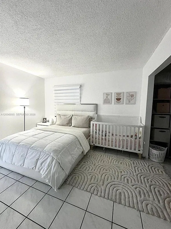 1750 W 46th St #535 — Photo 1