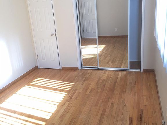 5th image of 3728 1/2 Ingraham St