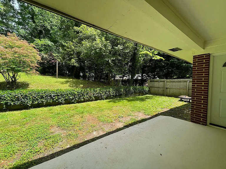419 Wedgewood Pl SW — Photo 15