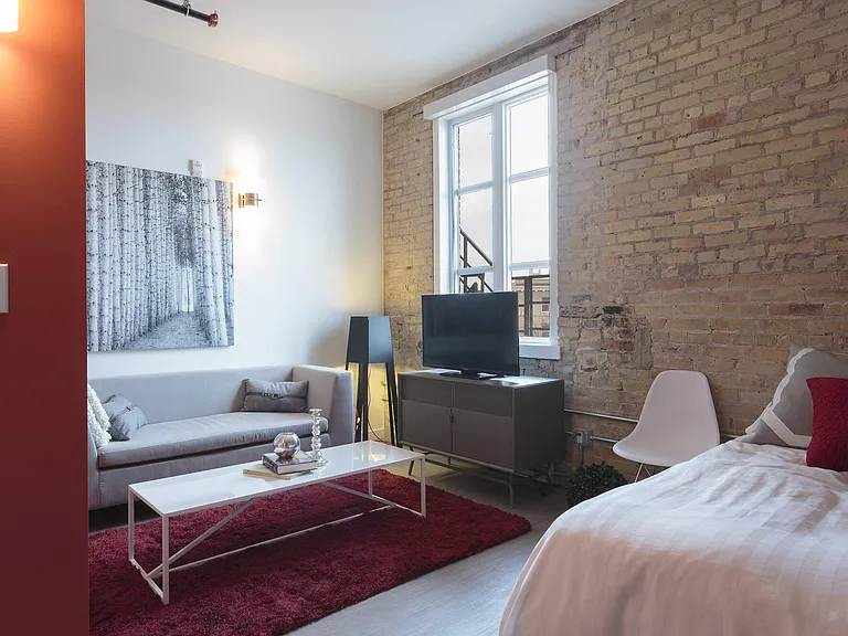 370 Donald St #104 — Photo 18