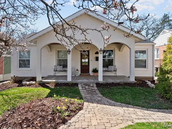 856 Fuhrmann Ter, Saint Louis, MO 63122