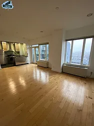 189 Bridge Street, #11A