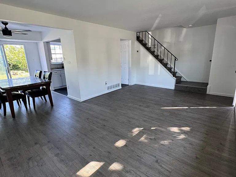 35 Farmhouse Rd — Photo 6
