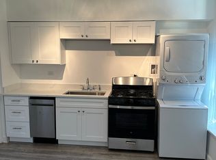 1127-1133 N State St #3C, Chicago, IL 60610