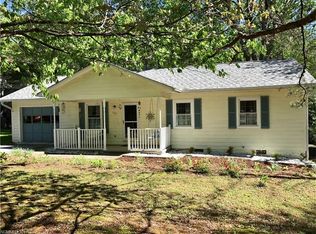 352 Genesis Cir, Black Mountain, NC 28711