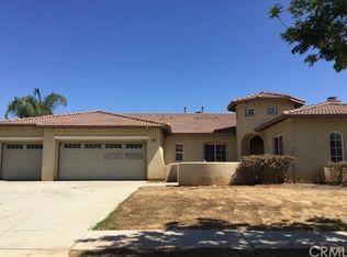 1581 Liberty Dr, Corona, CA 92881