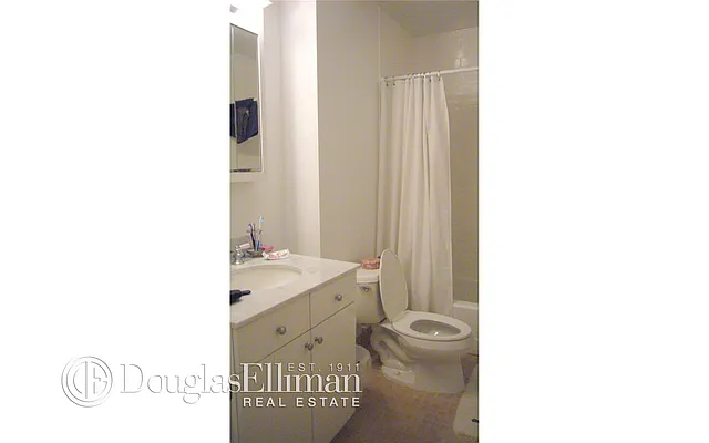 Rented by Douglas Elliman | media 18