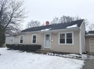 109 Ridge Ln, Geneva, IL 60134