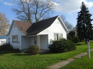 401 S Kenton St, Reynolds, IN 47980