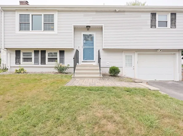 21 Westport Rd, Worcester, MA 01605