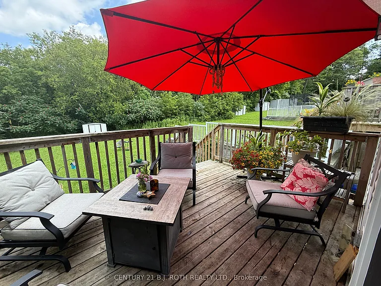 181 Patterson Rd #UPPER LEVEL — Photo 16