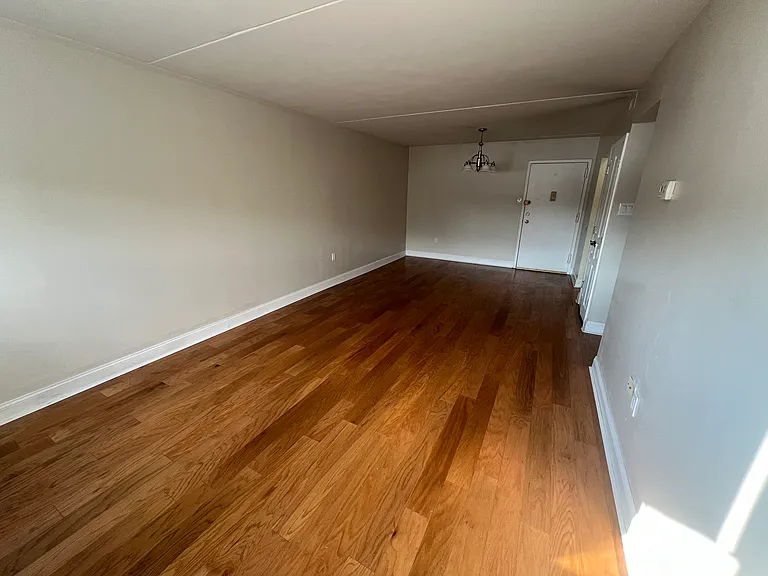 220 Linden St #202 — Photo 3