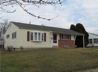 4 Midfield Rd, New Castle, DE 19720