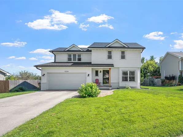 10220 Clark St, Clive, IA 50325