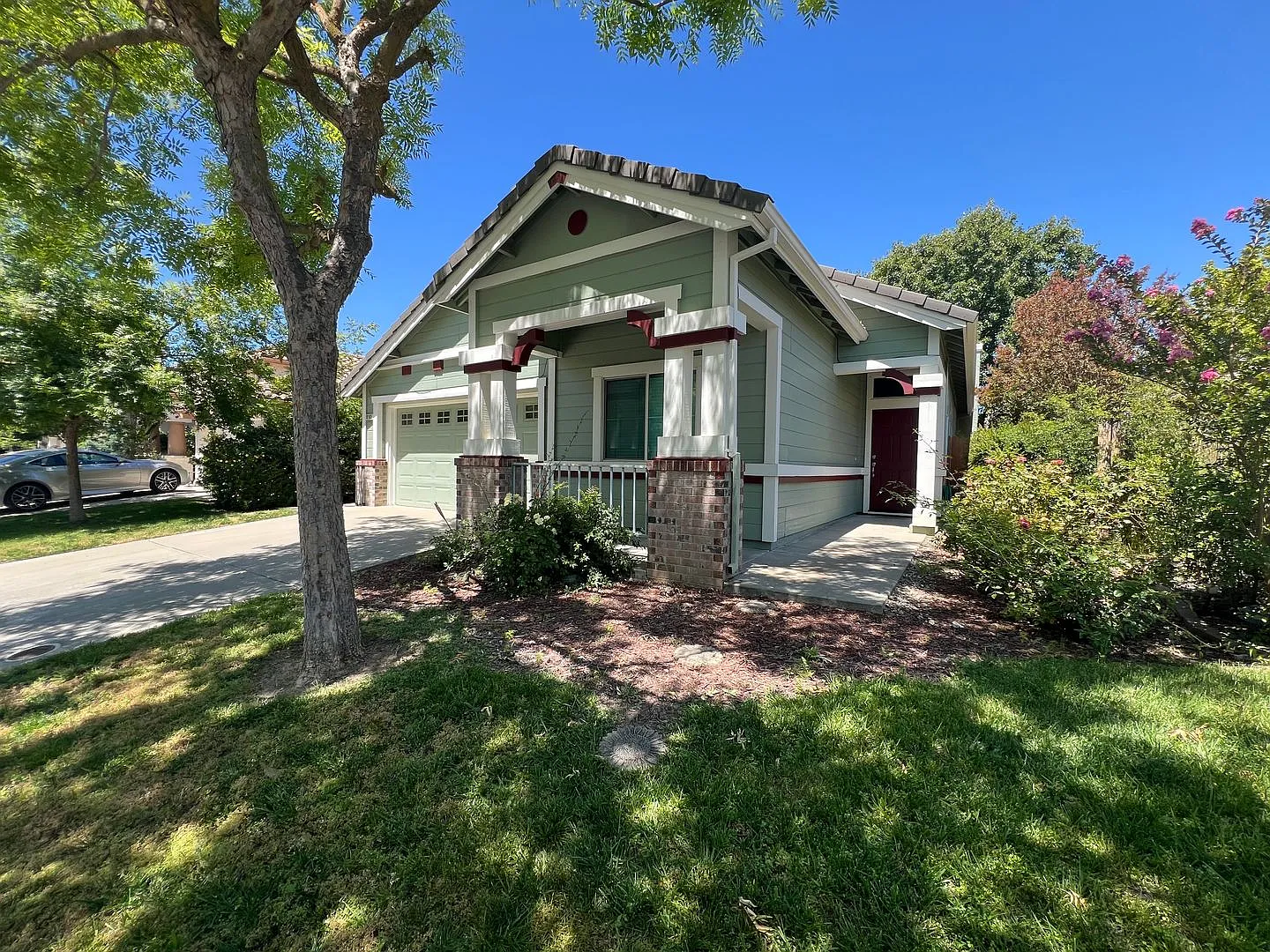 9165 Rizes Way photo 1