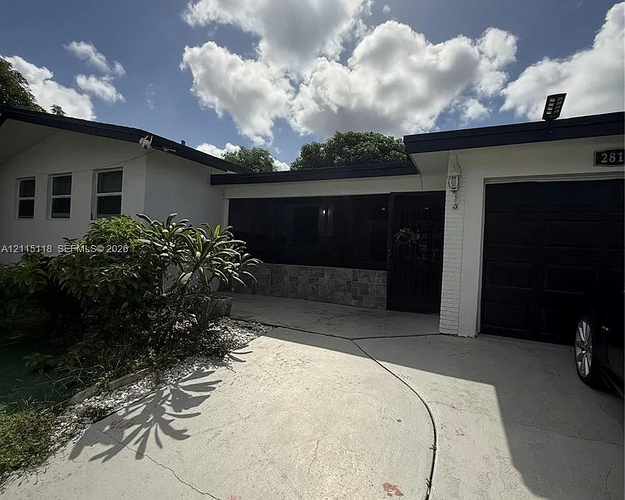 2816 SW 4th Pl