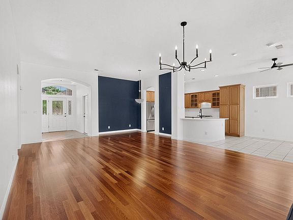 5th image of 1201 Ruffian Ct SE