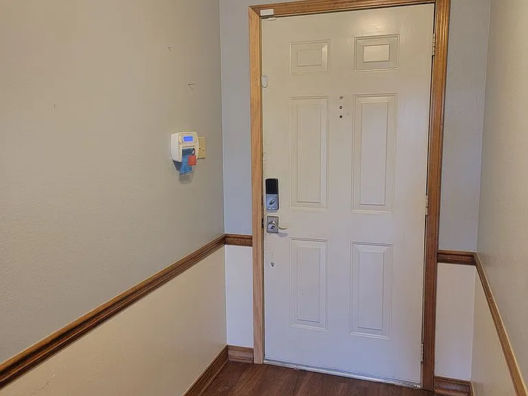 1801 Andy Cir — Photo 11