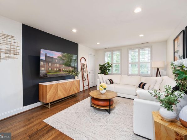 3536 S Stafford St APT B1, Arlington, VA 22206