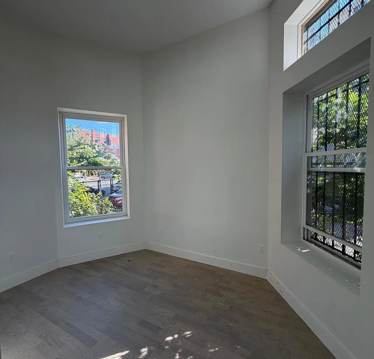 2 bed, $2,200 — Photo 2