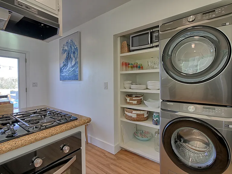 4915 Catamaran St — Photo 10