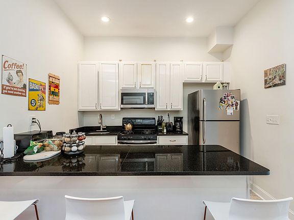 5th image of 312 Market St #C