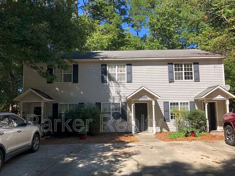 4929 Coral Ridge Ct #103 — Photo 1