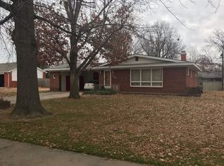 708 Pine St, Sikeston, MO 63801