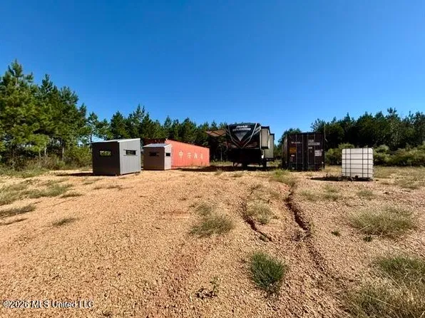 2788 County Farm Rd #A-d, Liberty, MS 39645