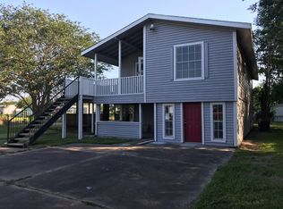 1418 Avenue K, Danbury, TX 77534